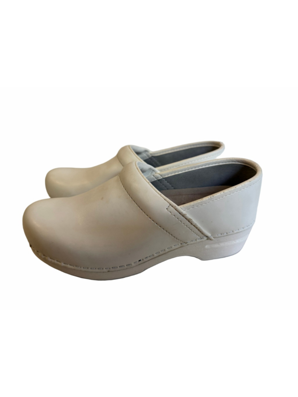 Dansko XP Professional Women’s White Leather Nursing Clogs EU 38 US 7.5–8